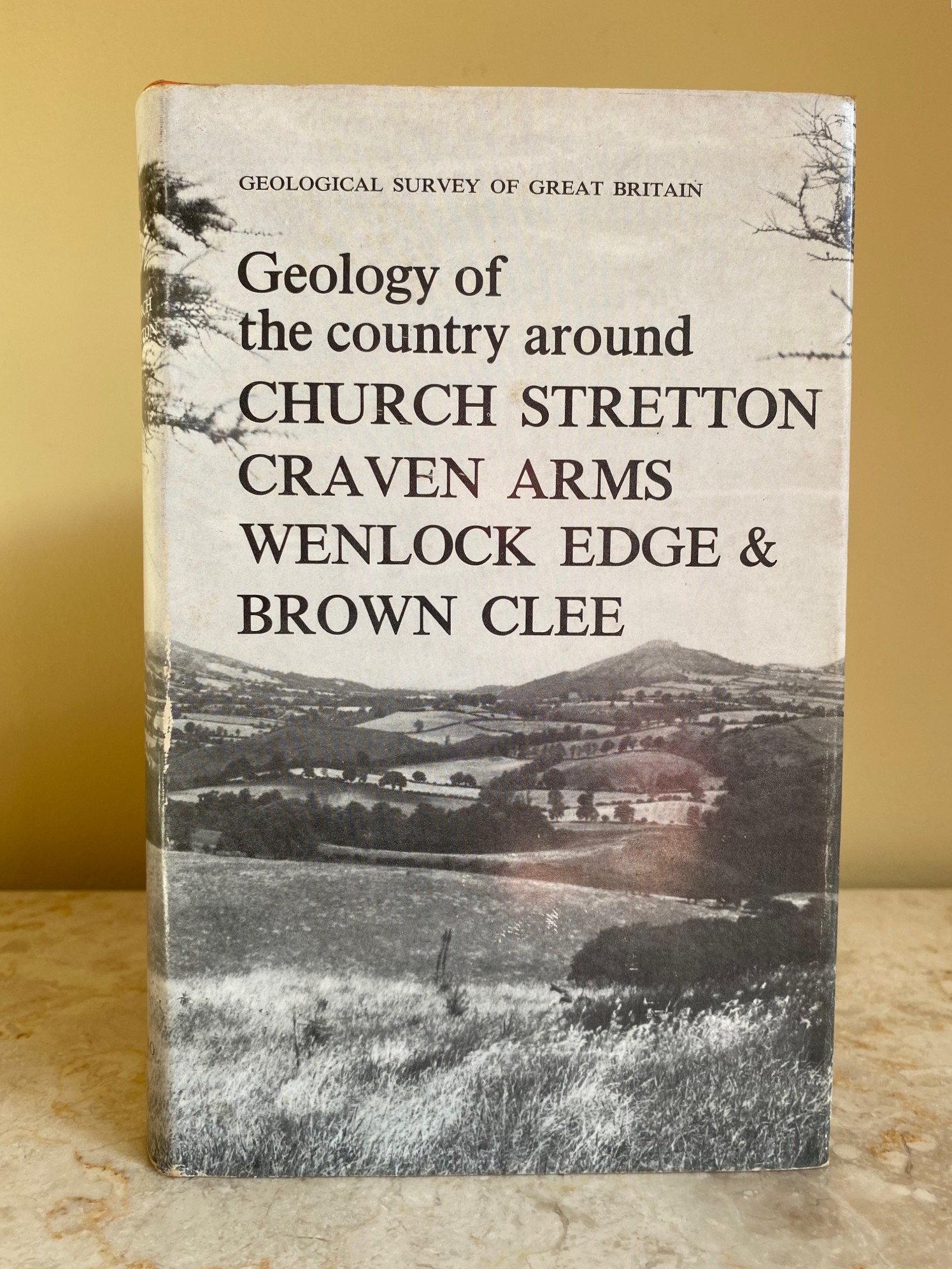 Geology of the Country around Church Stretton, Craven Arms, Wenlock Edge and Brown Clee (Sheet 166 New Series)